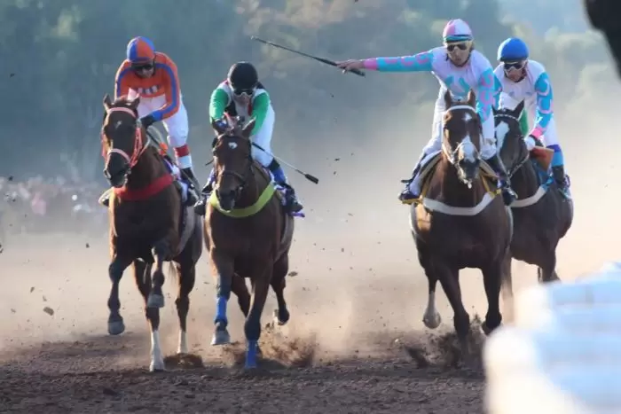 A las 10 horas comienzas las carreras.