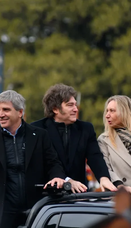 El ingreso de los Milei y Caputo a la Expo Rural