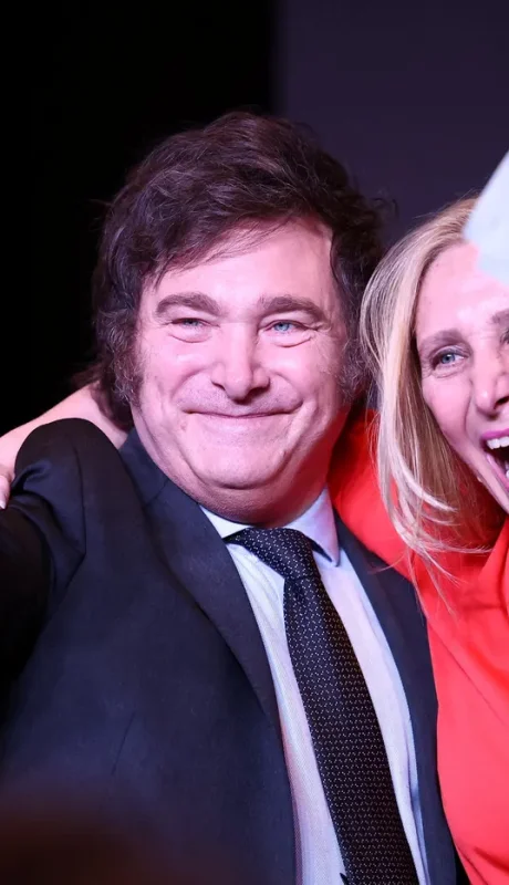 El Presidente junto a su hermana, armadora política del espacio libertario. (Foto: archivo web)