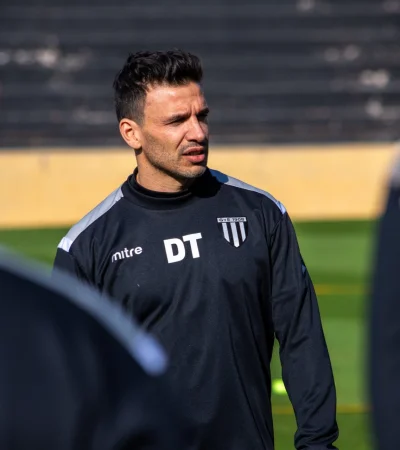 Con el debut de Ariel Broggi como DT, el Lobo visitará a Colón