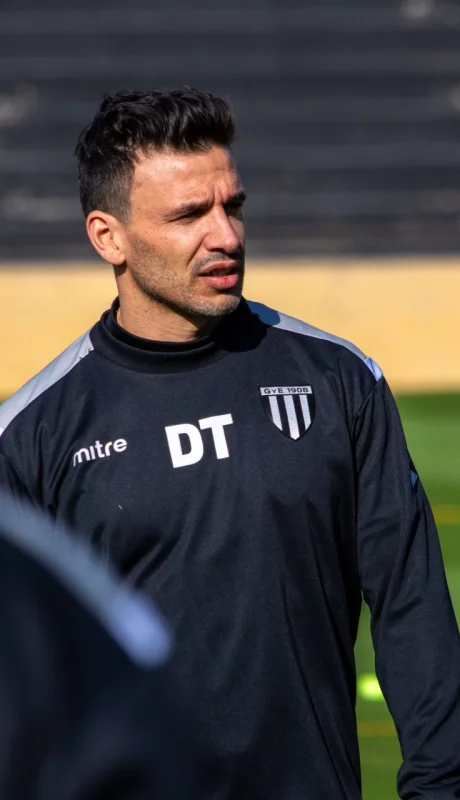 Con el debut de Ariel Broggi como DT, el Lobo visitará a Colón