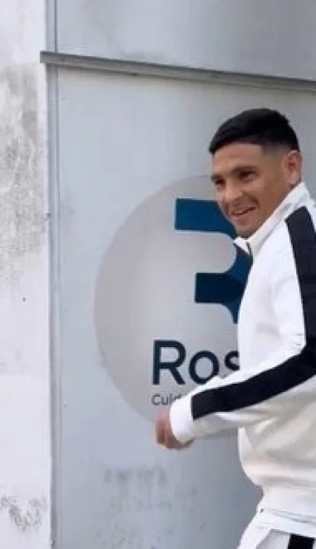 Maxi Salas sale de realizarse los estudios en el Centro Rossi para saber la gravedad de su lesión/ Fuente: X