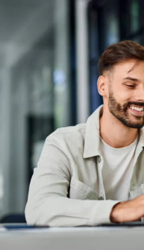 Oportunidad laboral para argentinos.