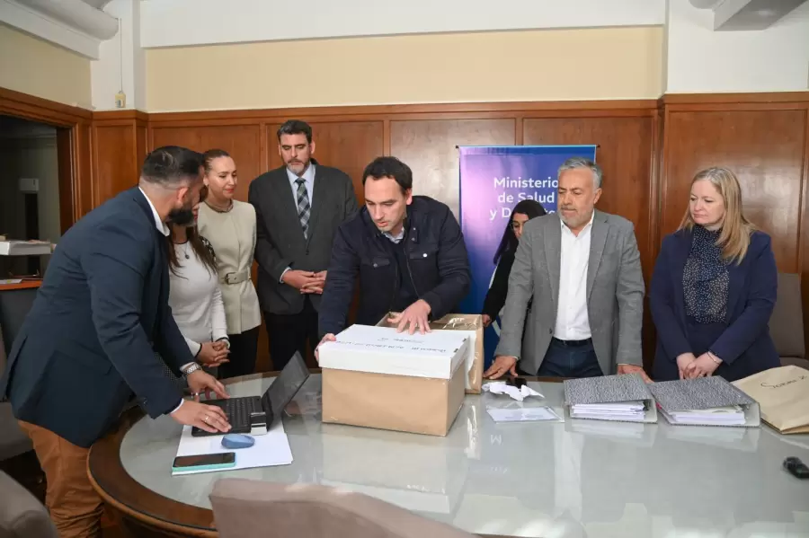 Avanza la construcción del hospital público.