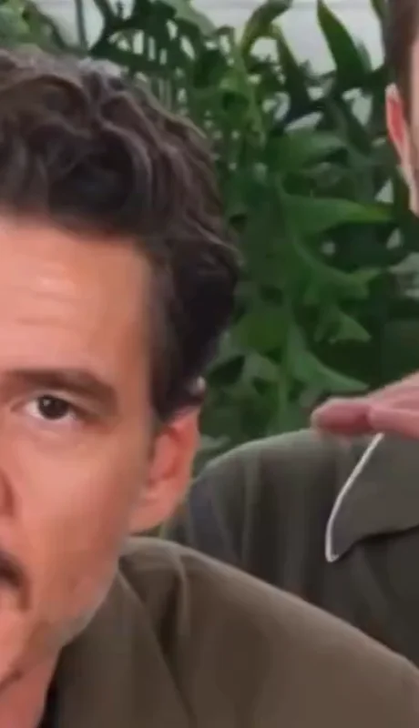 Pascal reacciona con humor durante un sketch de Los 4 Fantásticos.