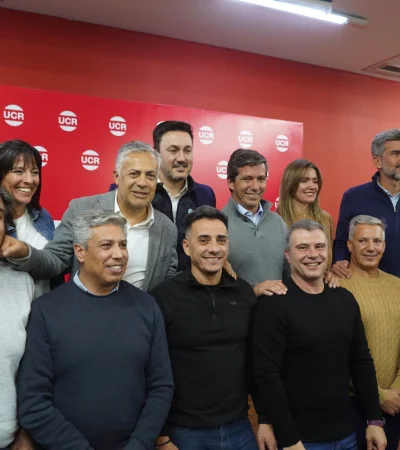 La UCR presentó sus candidatos