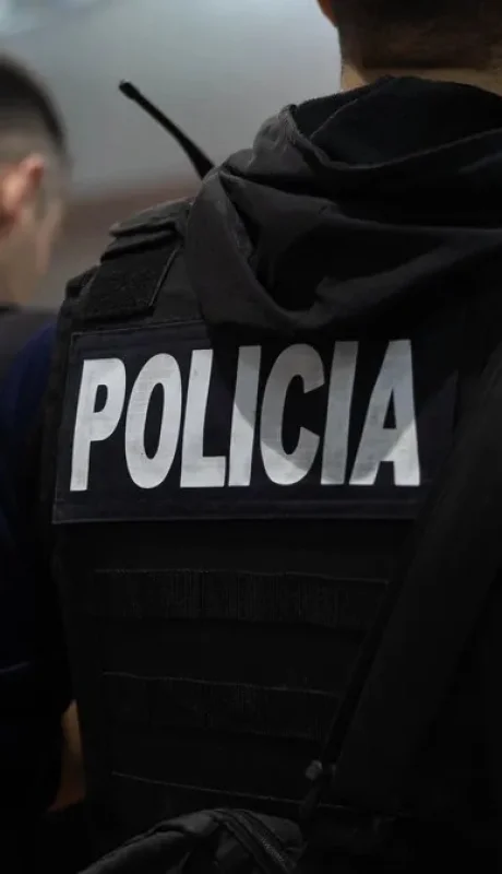 Guaymallén: fue detenido cuando golpeaba a una mujer en plena calle