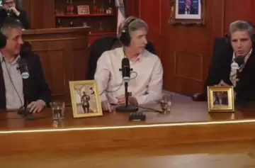 Luis Caputo: "El dólar se disparó por el riesgo kuka"