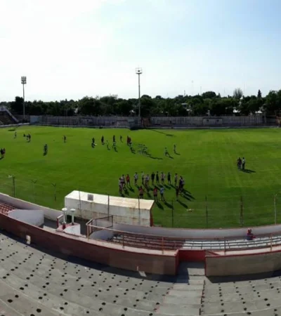 La cancha del ACSM será ampliada.