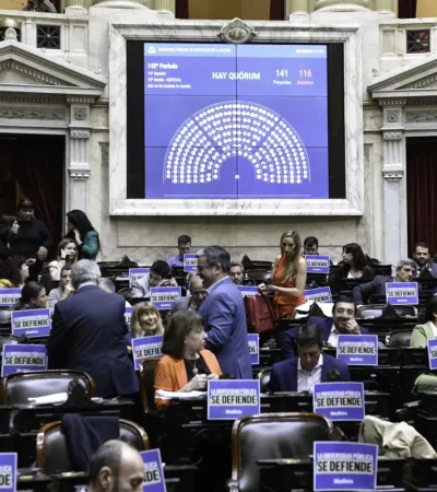 Esfuerzo opositor para reunir los dos tercios de la Cámara de Diputados./