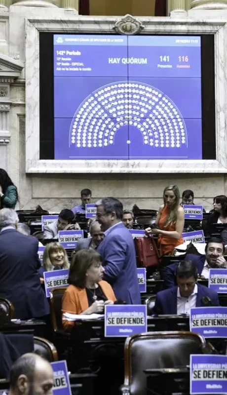 Esfuerzo opositor para reunir los dos tercios de la Cámara de Diputados./