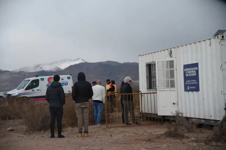 Asistentes en trámite de acreditación