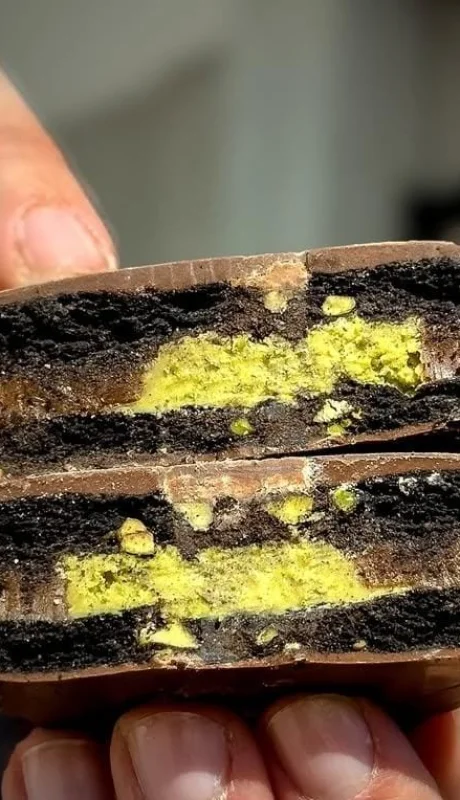 Entre Dos lanzó en agosto su nuevo alfajor premium de pistacho.