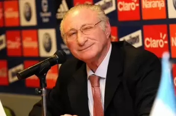 Internaron a Ernesto Cherquis Bialo y solicitan donantes de sangre