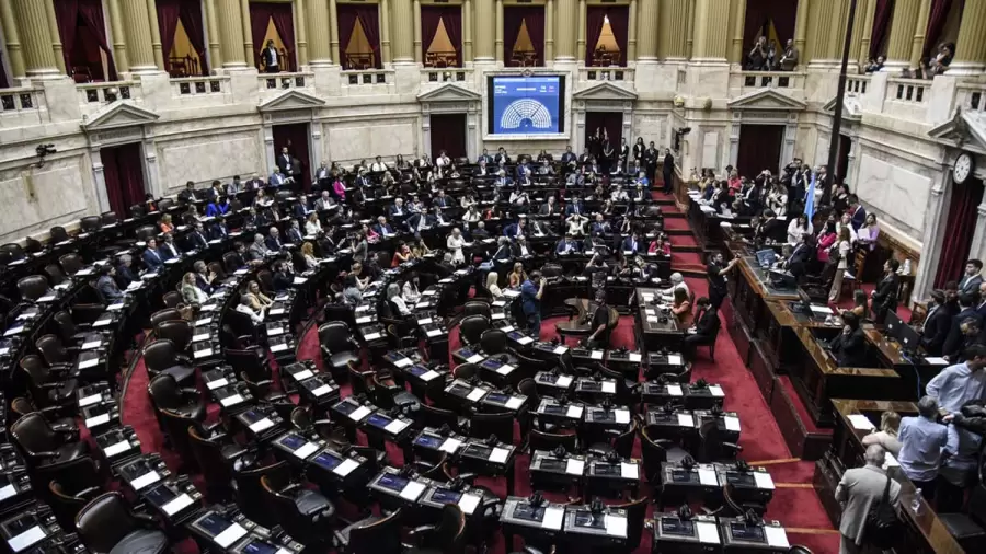 "Llevar el caso a la Justicia es llevar el funcionamiento, o el juicio sobre el funcionamiento de un cuerpo a otro" (G. Marangoni)