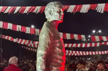 Estudiantes de La Plata: 120 años de vida con un homenaje a Osvaldo Zubeldía