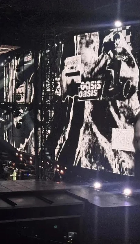 La banda lamentó el deceso del fan