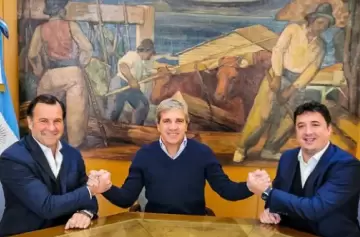 Economía absorbe las funciones de las secretarías de Industria y Comercio y Pyme