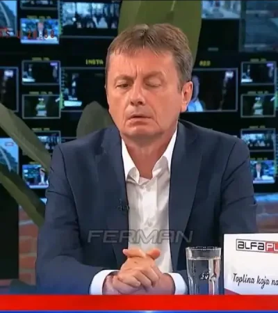 El momento en que el ministro serbio sufrió un ACV en vivo.