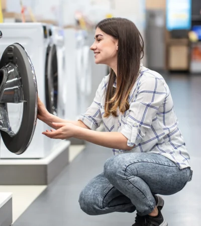 Supermercados lanzaron liquidación de lavarropas.