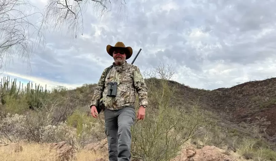 Watkins era director de una importante inmobiliaria, destinada a la venta de ranchos millonarios en Estados Unidos.