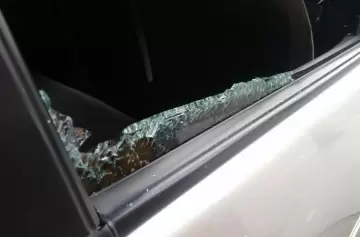 Robo millonario en Junín: sustraen dólares, pesos y un revólver de una camioneta