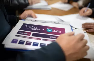 La alianza Cambia Mendoza con La Libertad Avanza quedó formalmente constituida