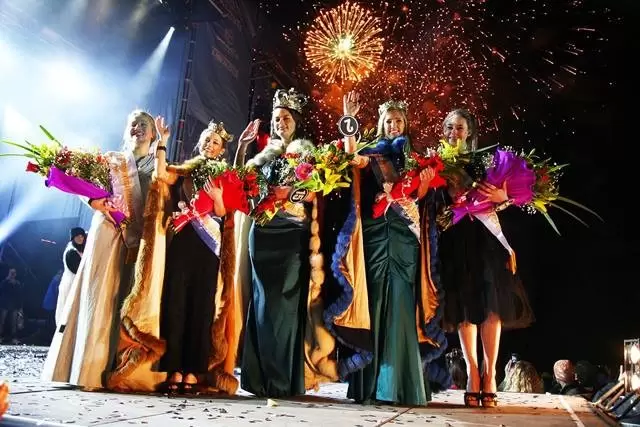 Elección de la Reina Nacional de la Nieve