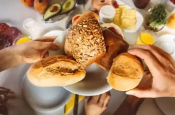 La ciencia revela por qué el estrés nos lleva a comer harinas y azúcar