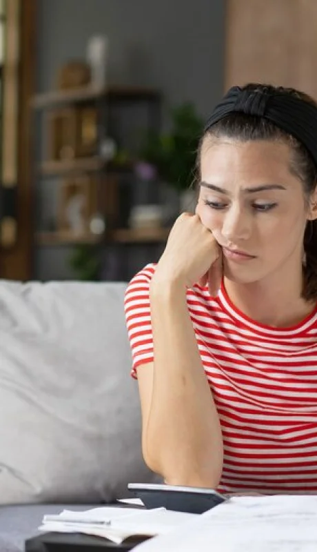 Crece la tendencia a compartir vivienda para dividir los gastos en Argentina.