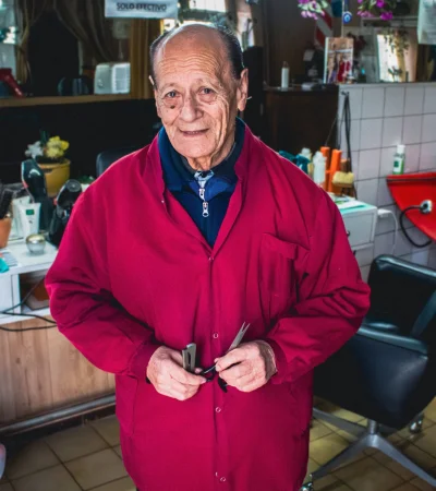 Carlos Héctor Luffi, el peluquero de Villa Hipódromo