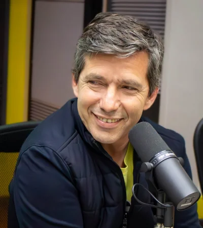 Andrés Peti Lombardi con Vitu en Elijo No Creer/ Fotos: Mariana Canessa