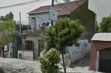 Detuvieron a una mujer acusada de matar a su hija de 8 meses y prender fuego la casa