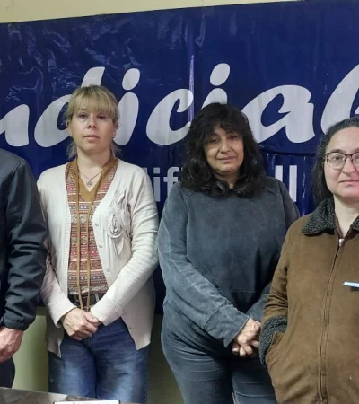 Judiciales en pie de lucha.