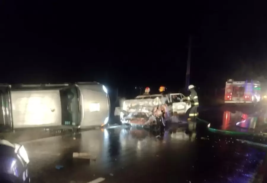 Grave accidente en Tupungato entre una camioneta y un auto, el rodador menor se incendió/ Foto: Cuanta de X de Matías Pascualetti