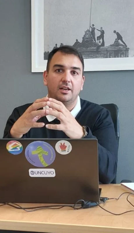 Juan Pablo Cebrelli explicó cómo se entregarán los dispositivos.