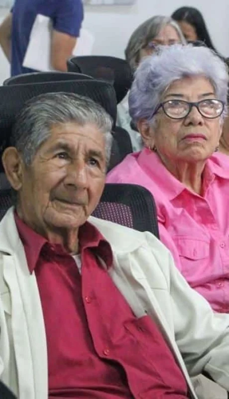 "Proponemos la construcción urgente de una Mesa de Emergencia Social, que reúna a representantes del Estado".