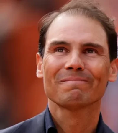Rafael Nadal en su homenaje en Roland Garros.