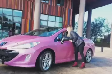 Murió la "Narco Barbie chilena" y sus dos hijos en un accidente de tránsito