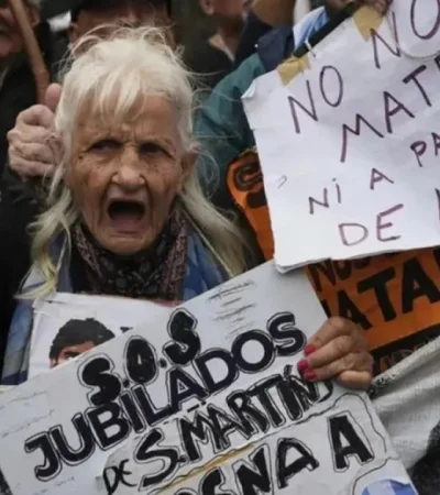 Un nuevo miércoles de marchas en el Congreso.