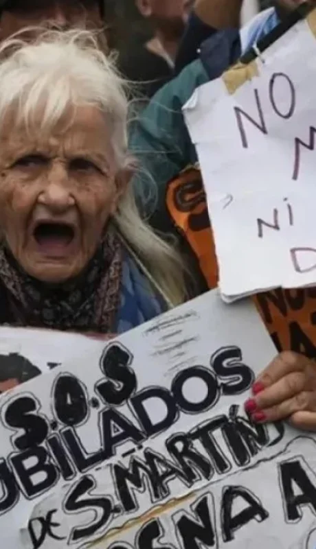 Un nuevo miércoles de marchas en el Congreso.