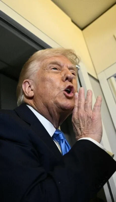 El magnate quiere mostrar una impronta de perfil duro frente a las críticas de que su postura beneficia a Putin.