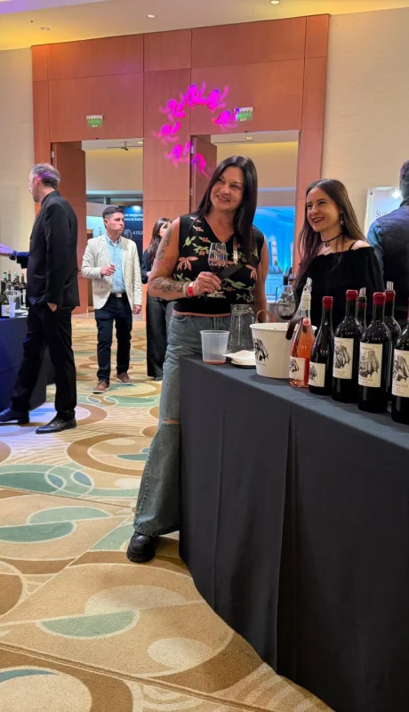 De 10 a 14 horas se desarrolló un capítulo de emprendedores y especialistas del sector vitivinícola.