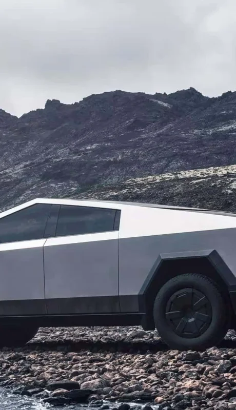 Tesla Cybertruck.