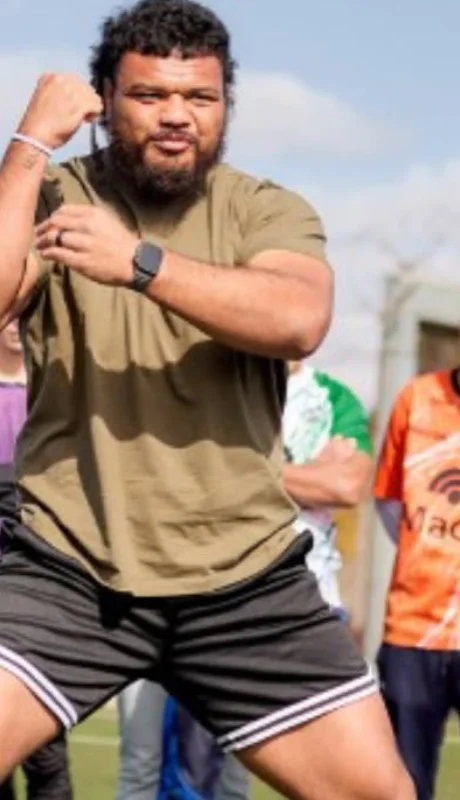 Scott Robertson y Pasilio Tosi compartieron una jornada de rugby.