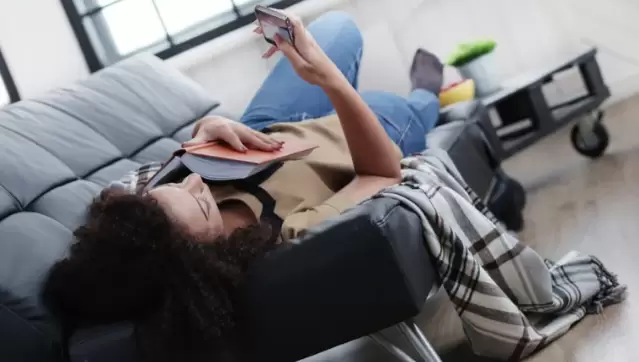 Un estudio realizado por una universidad de China relaciona el uso excesivo de smartphones y la aparición de problemas cardiovasculares.