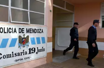 Detuvieron a un policía por agredir a su pareja, también miembro de esa fuerza
