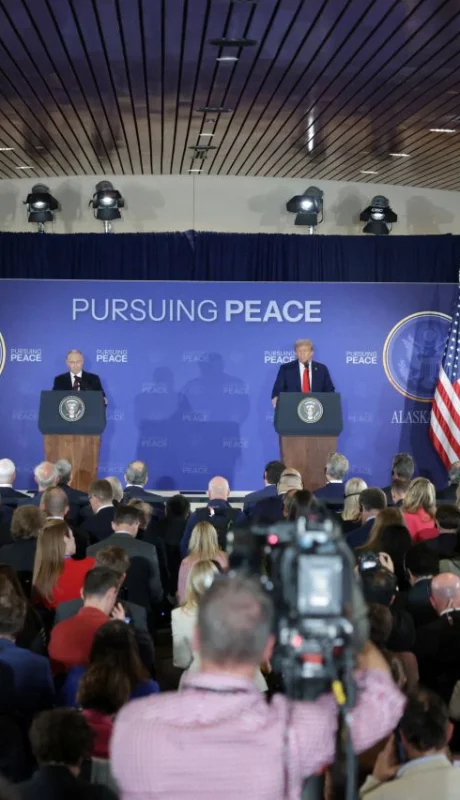 La conferencia ante los medios dejo más incertidumbre que certezas.