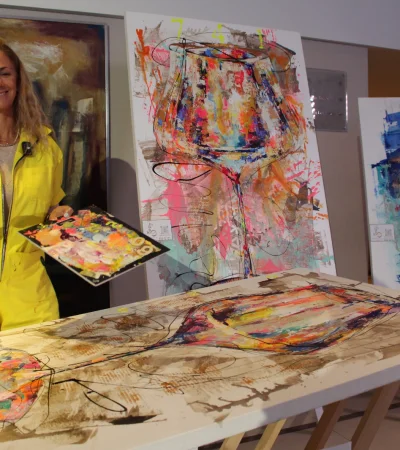 La artista Paola Puliafito y sus obras/