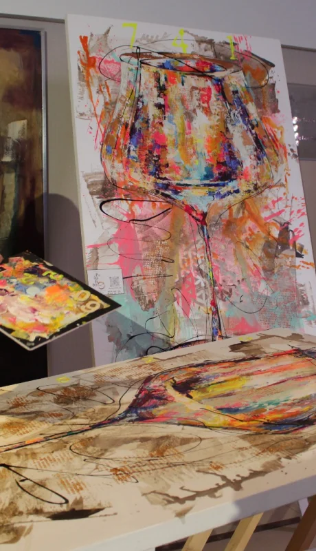 La artista Paola Puliafito y sus obras/